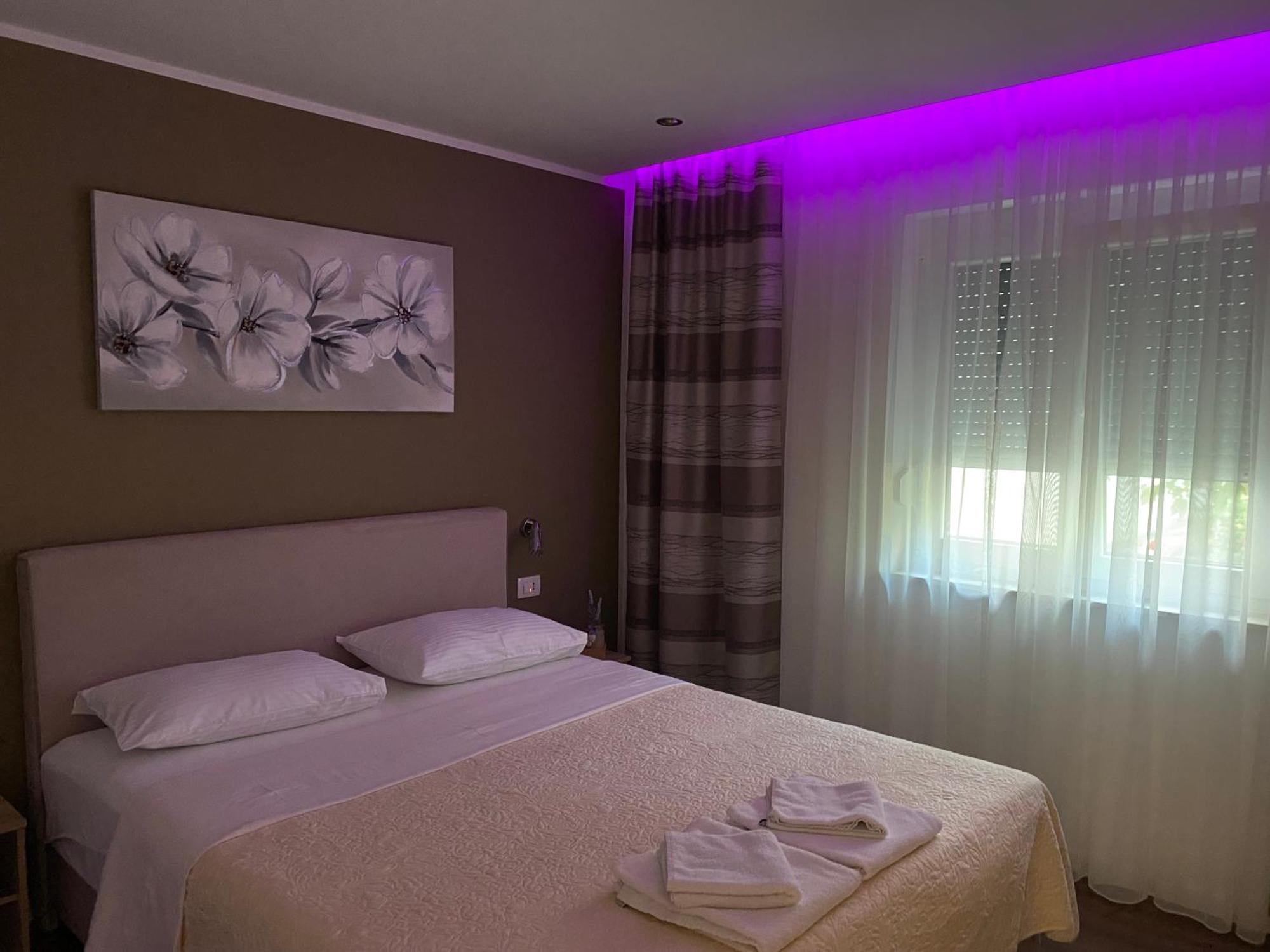 Apartments Anna III Baska  Bagian luar foto